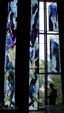 Kirchenkunst aus Westerstede bei Oldenburg: Glasgestaltung vom Künstler Norbert Marten